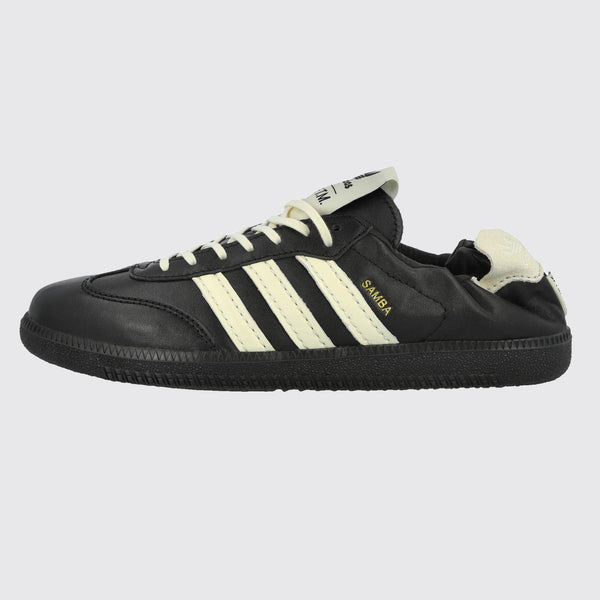 Song for the Mute x Adidas Samba OG Black White sapatilha – vista lateral