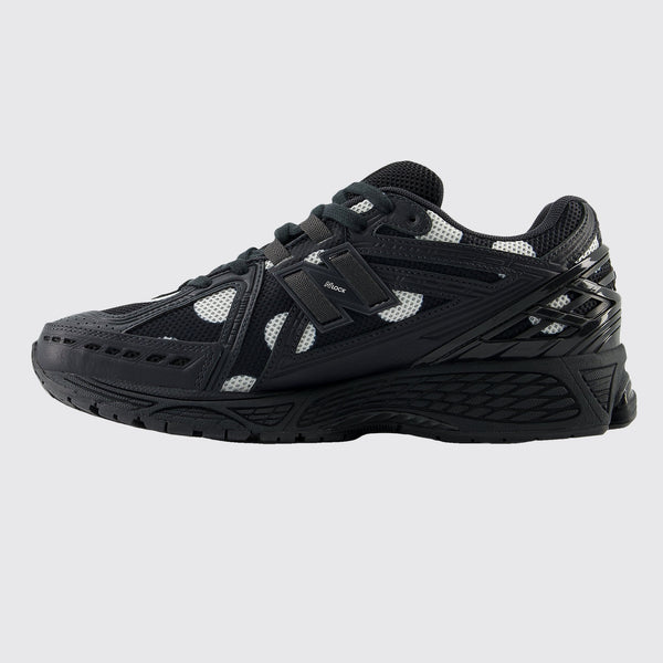 New Balance 1906R Polka Dot Sneaker – Seitenansicht