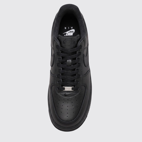 Supreme x Nike Air Force 1 Low Black sneaker – top view