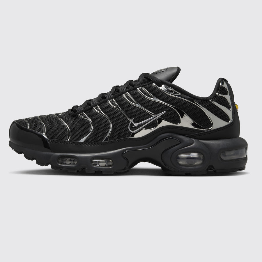 Nike Air Max Plus SE Black Metallic Silver Damen Sneaker – Seitenansicht