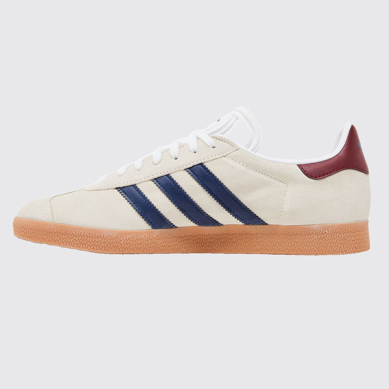 Adidas Gazelle Indoor Off White Dark Blue Gum sneaker – side view