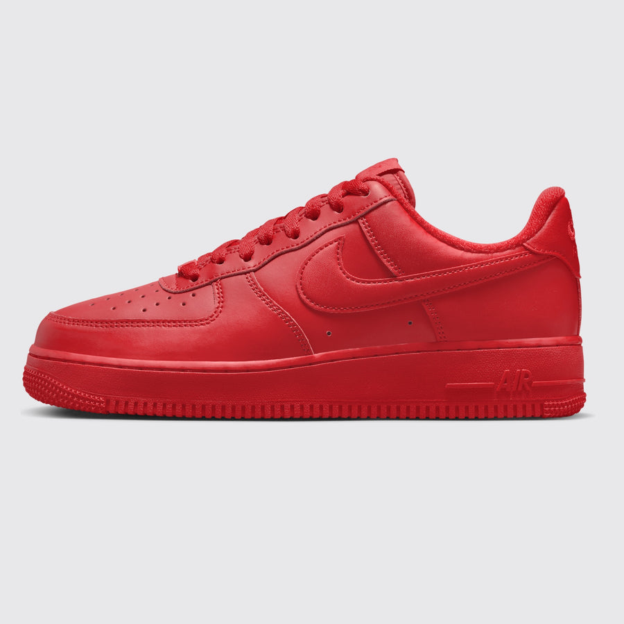 Nike Air Force 1 '07 LV8 Triple Red zapatilla – vista lateral