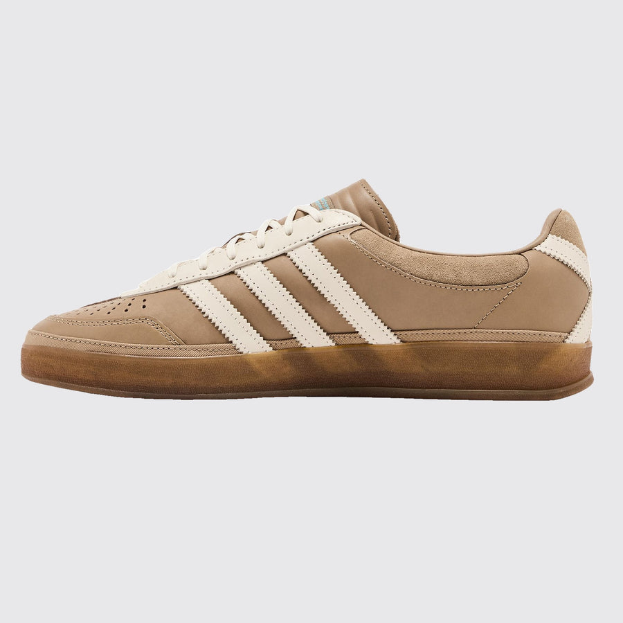 Bad Bunny x Messi x Adidas Gazelle Indoor La Voz De Los Fans zapatilla – vista lateral