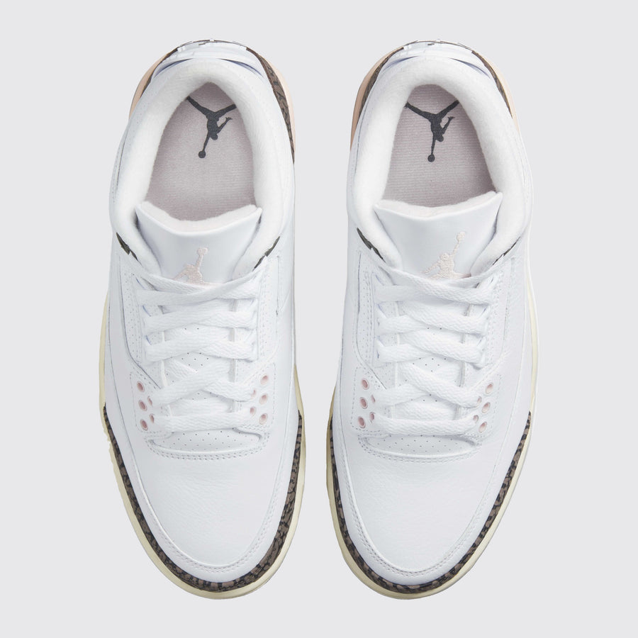 Air Jordan 3 Neapolitan Femme basket – vue de dessus de la paire