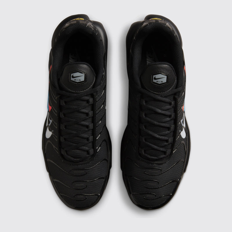 Nike Air Max Plus Multi Swoosh Black Crimson Sneaker – Draufsicht des Paares