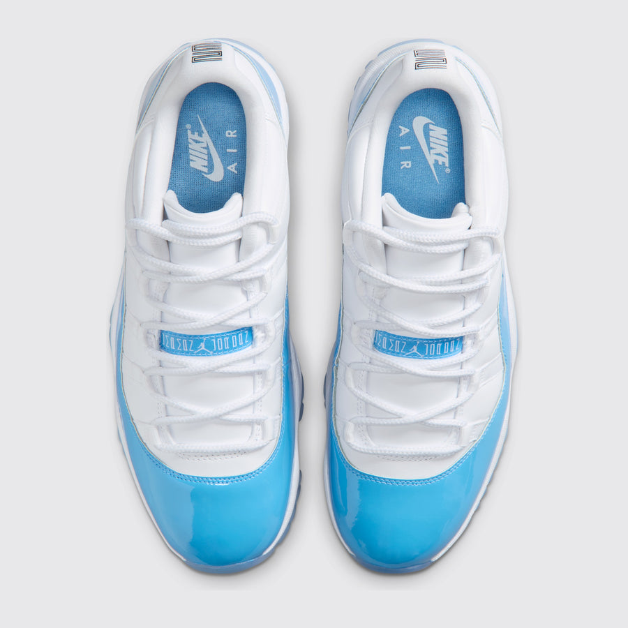 Air Jordan 11 Low University Blue zapatilla – vista superior del par