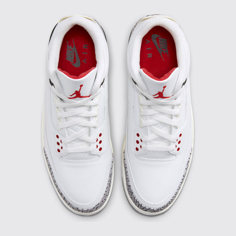 Air Jordan 3 White Cement Reimagined Sneaker – Draufsicht des Paares