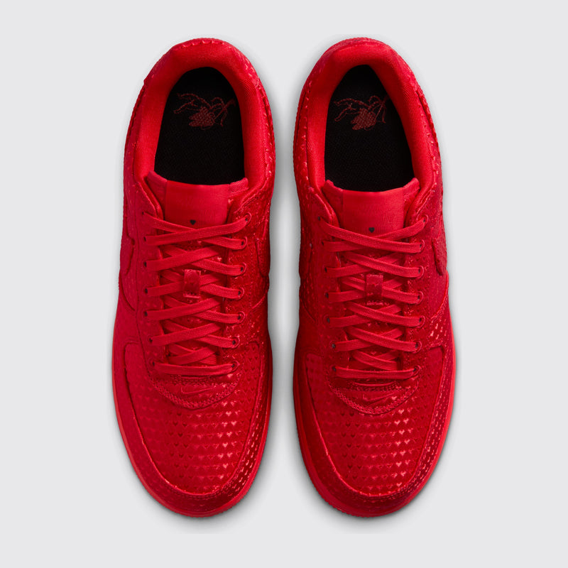 Nike Air Force 1 Retro Valentine's Day University Red sneaker – top view of the pair