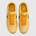 Nike Air Force 1 Low Topaz Gold Pine Green zapatilla – vista superior del par