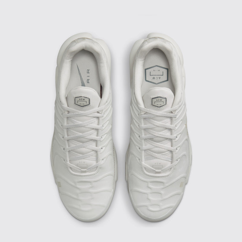 A-COLD-WALL* x Nike Air Max Plus Platinum Tint sapatilha – vista de cima do par