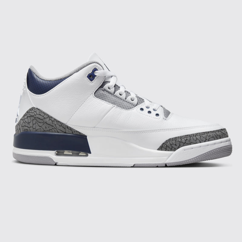 Air Jordan 3 Midnight Navy sneaker – other side view