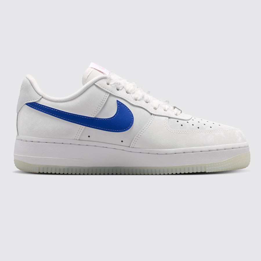 Nike Air Force 1 '07 LV8 Summit White Old Royal de Mujer zapatilla – otro lado