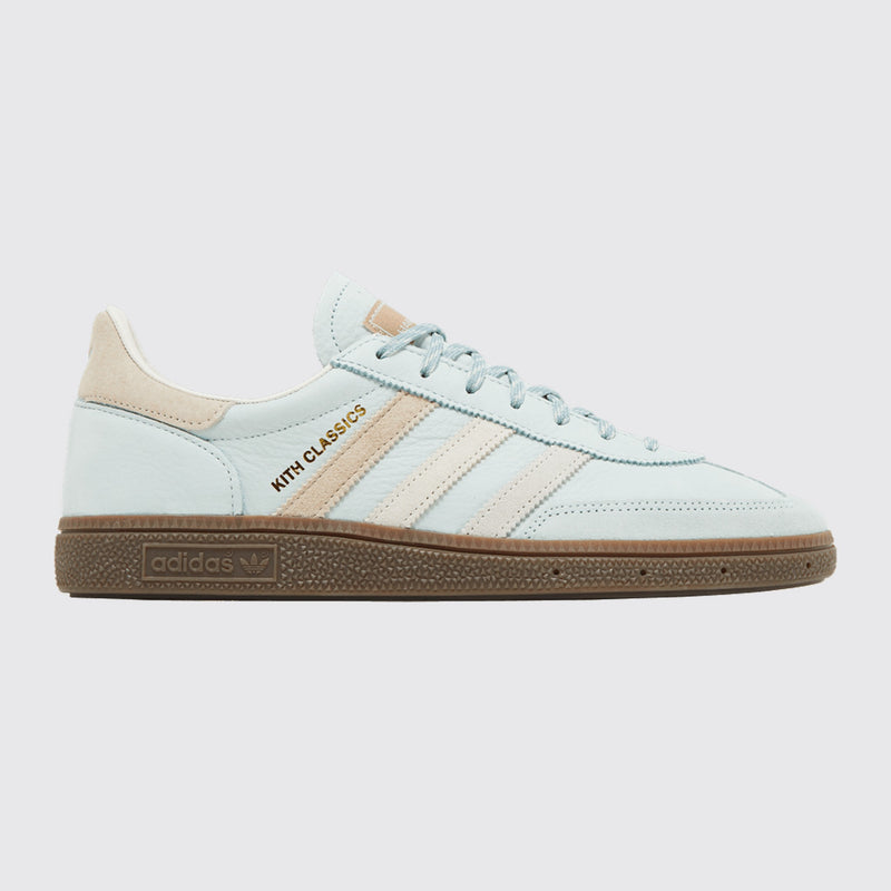 Kith x Adidas Handball Spezial Amazon Green basket – vue avant trois-quarts