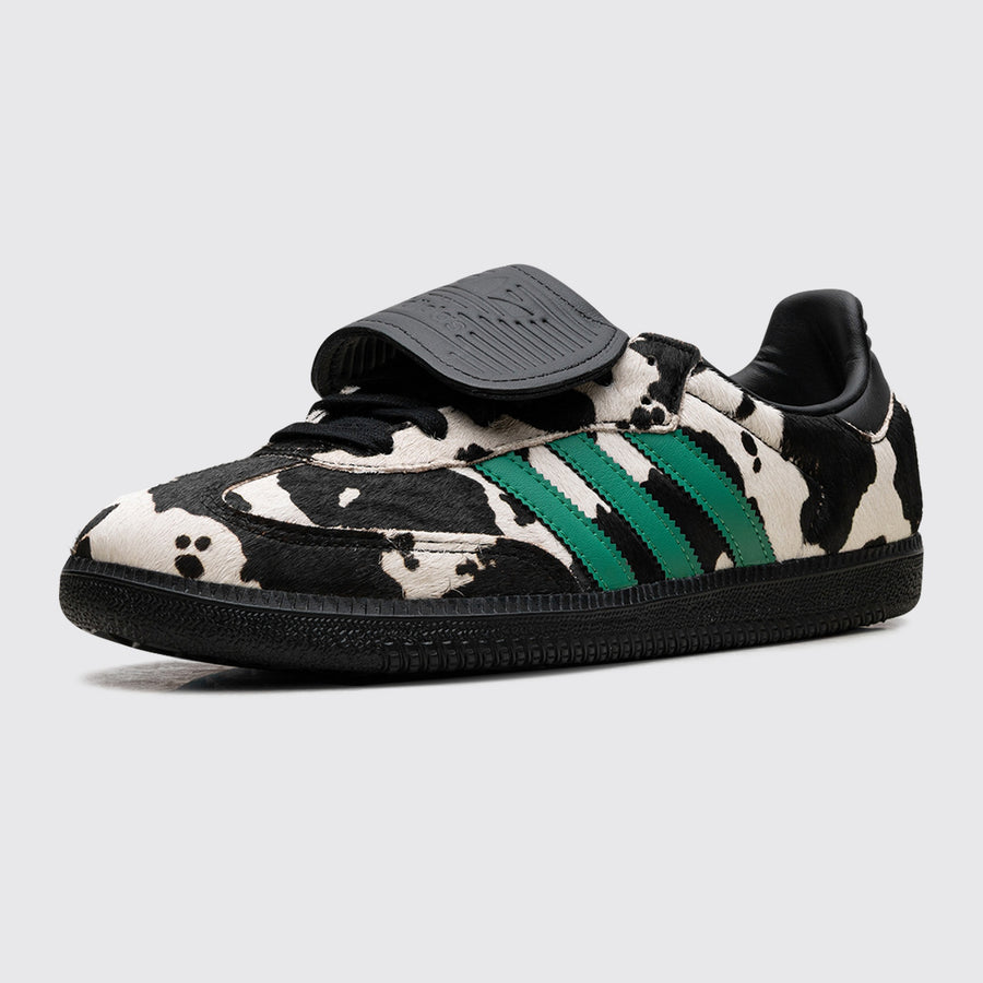 Adidas Samba LT Cow Print Black de Mujer zapatilla – vista frontal tres cuartos