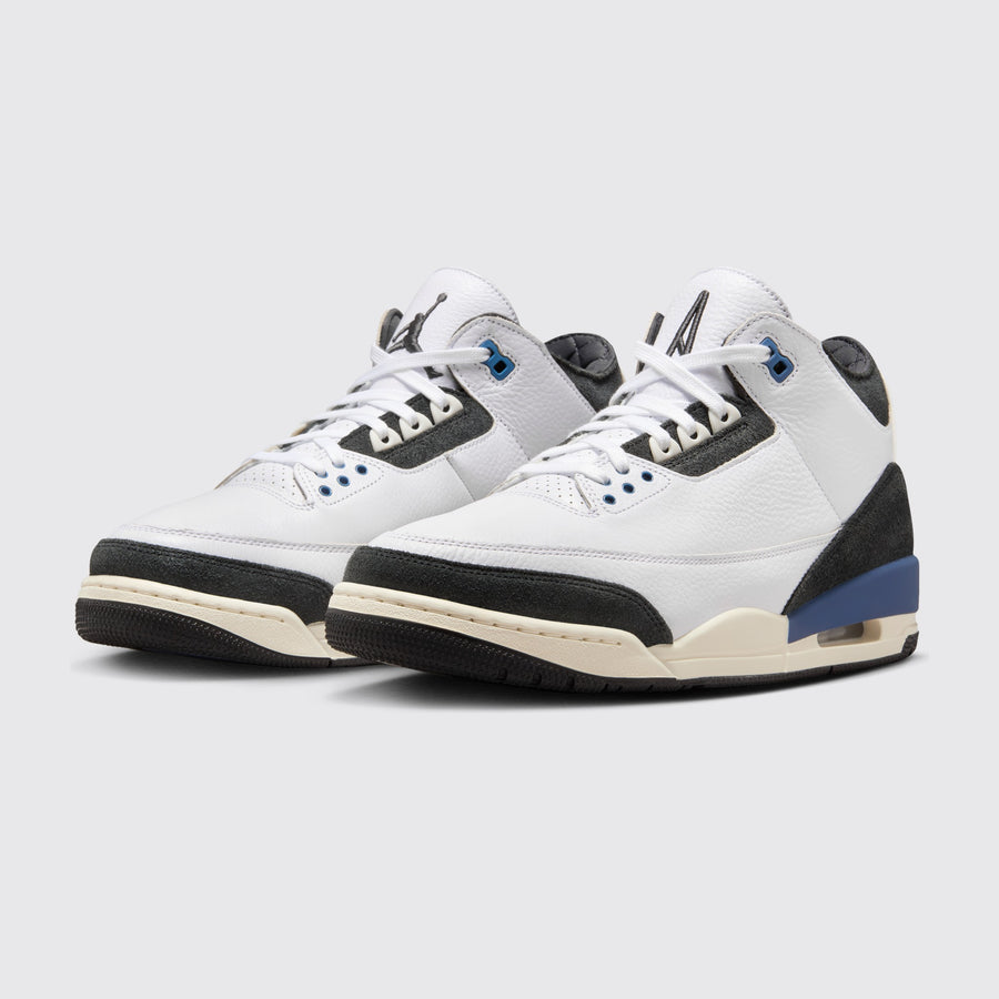A Ma Maniére x Air Jordan 3 For The Love Sneaker – Dreiviertelansicht des Paares