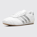Adidas Taekwondo Lace Cloud White Silver Metallic de Mulher sapatilha – vista frontal a três quartos