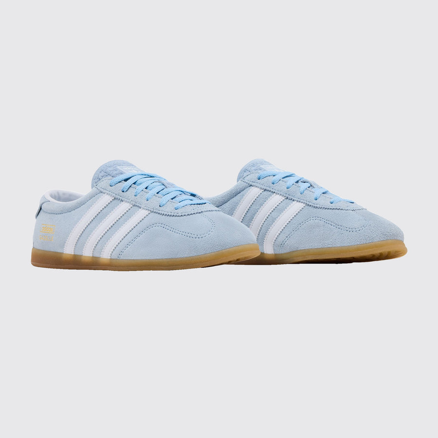 Adidas Gazelle Lo Pro Clear Sky Damen Sneaker – Dreiviertelansicht des Paares