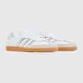Adidas Samba OG White Silver Metallic de Mujer zapatilla – vista tres cuartos del par