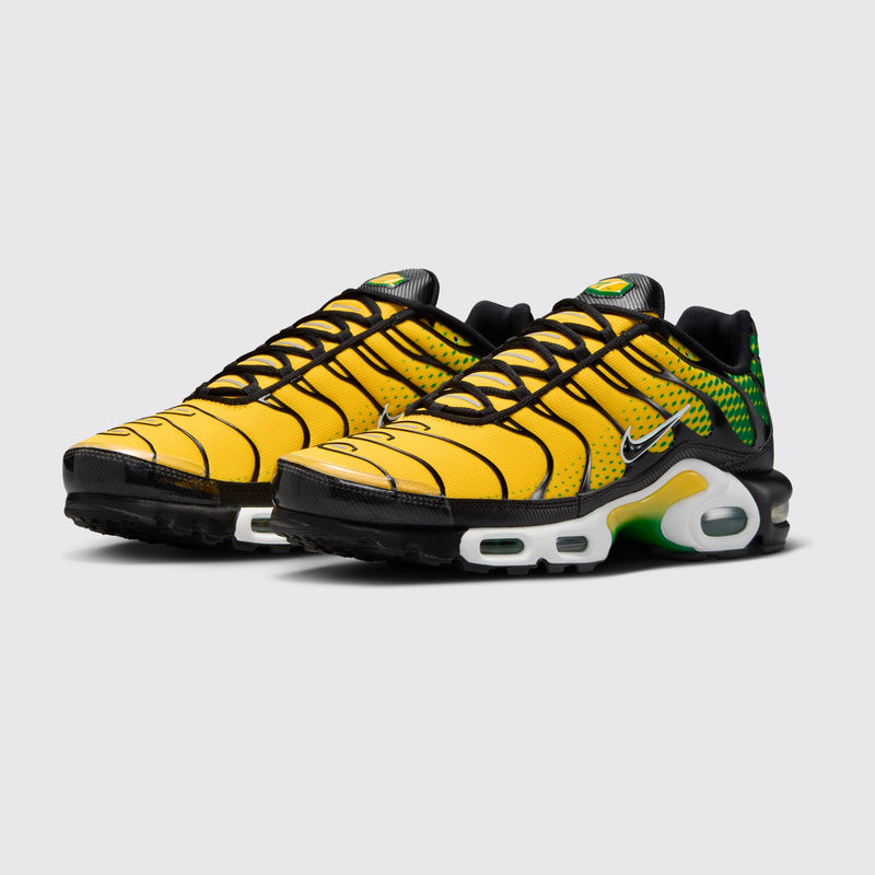 Nike Air Max Plus Varsity Maize Pine Green zapatilla – vista tres cuartos del par
