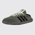 Song for the Mute x Adidas Samba OG Base Green sapatilha – vista frontal a três quartos
