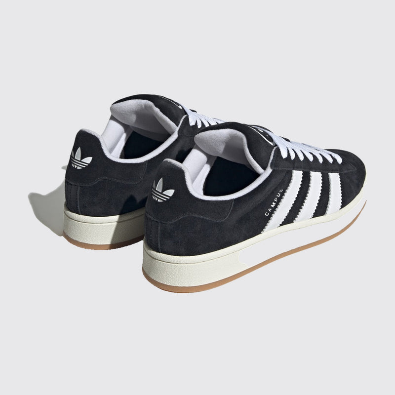 Adidas Campus 00s Core Black basket – vue trois-quarts de la paire