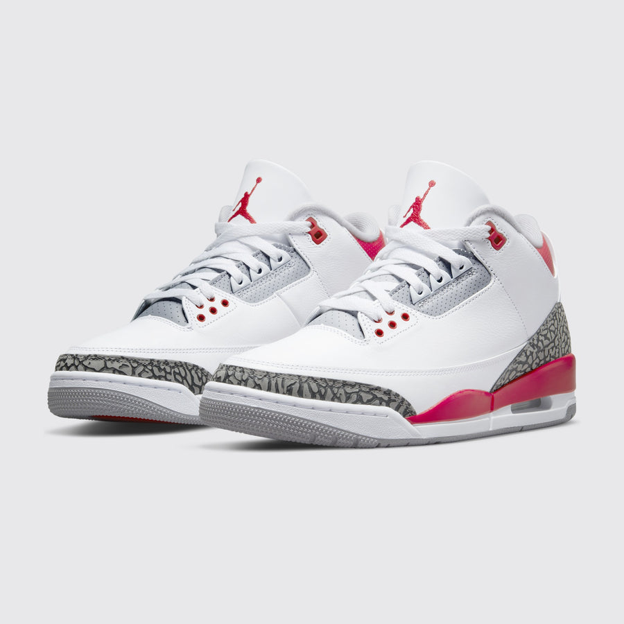 Air Jordan 3 Fire Red zapatilla – vista tres cuartos del par