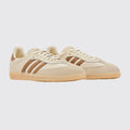 Adidas Samba OG Cream White Cardboard basket – vue trois-quarts de la paire