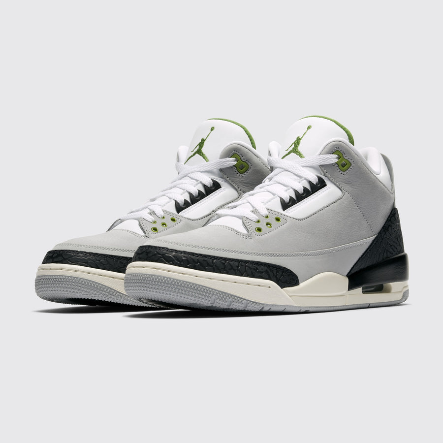 Air Jordan 3 Chlorophyll sneaker – three-quarter view of the pair