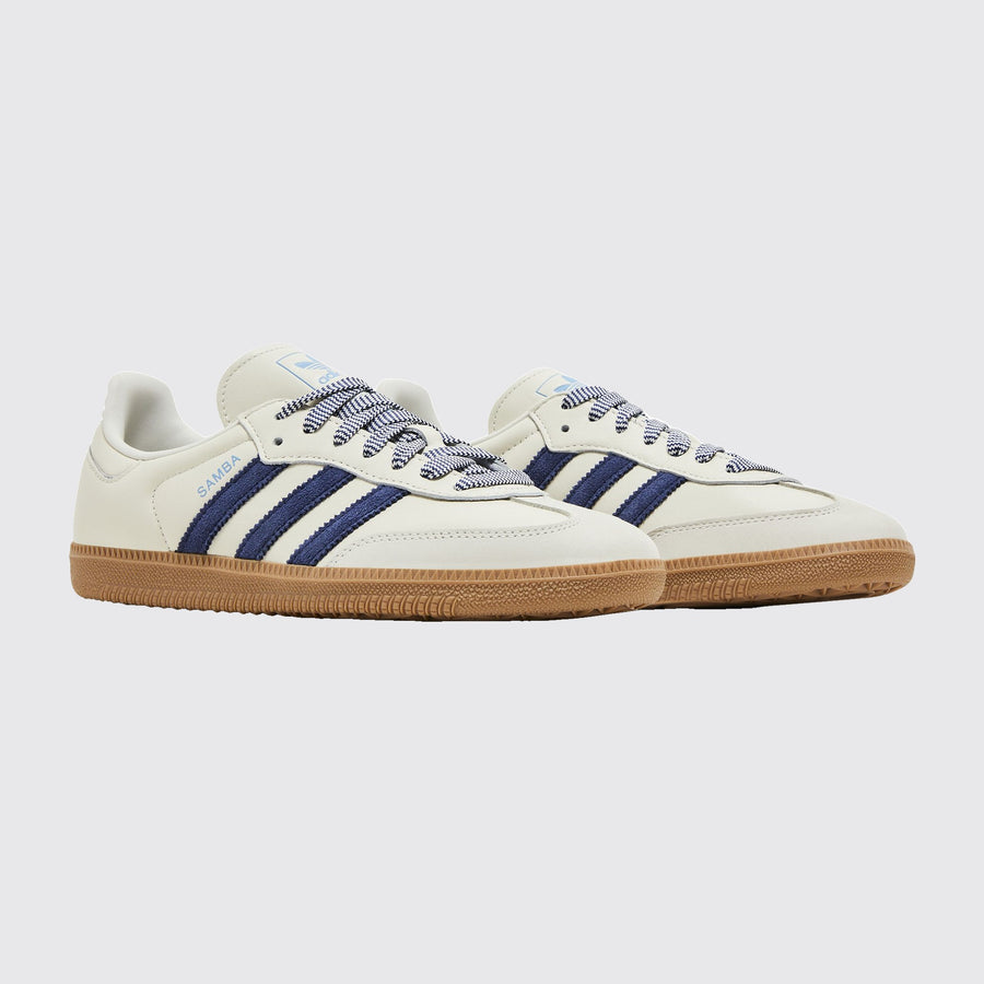 Adidas Samba OG Off White Dark Blue Damen Sneaker – Dreiviertelansicht des Paares