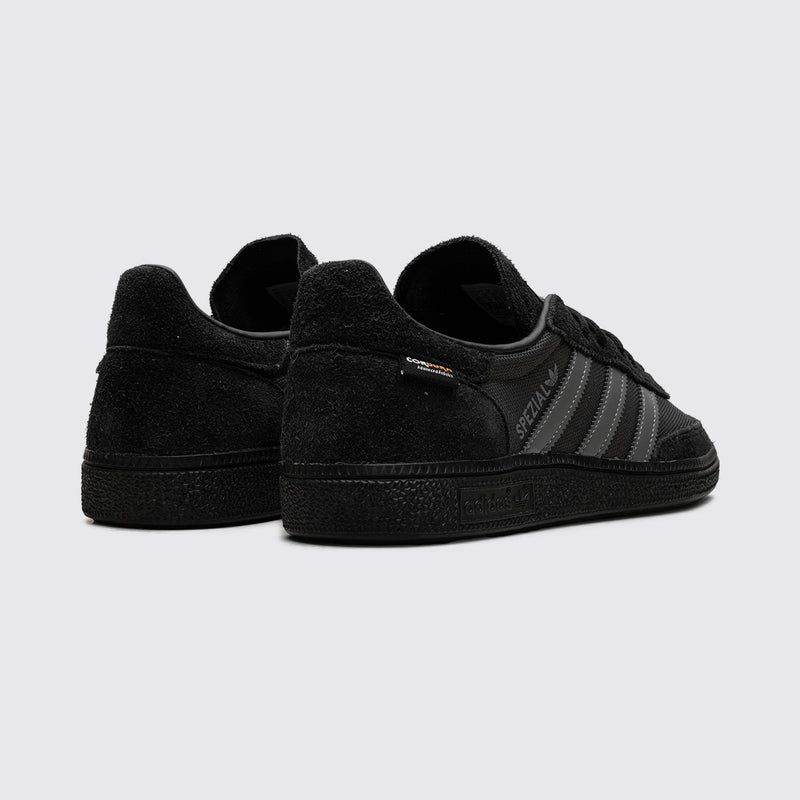 Adidas Handball Spezial Cordura Carbon Black zapatilla – vista trasera del par
