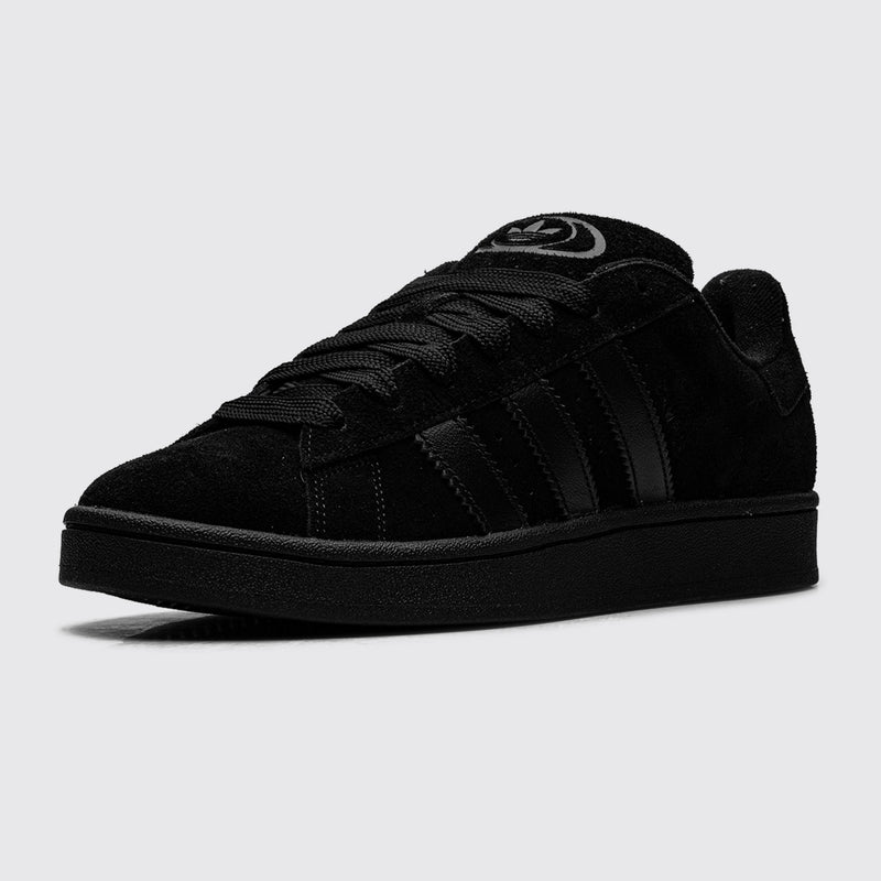 Adidas Campus 00s Triple Core Black sneaker – front three-quarter view