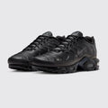 A-COLD-WALL* x Nike Air Max Plus Black sneaker – three-quarter view of the pair