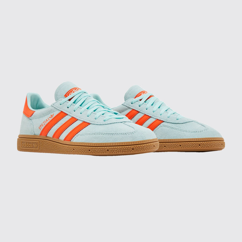 Adidas Handball Spezial Semi Flash Aqua Impact Orange Femme basket – vue trois-quarts de la paire