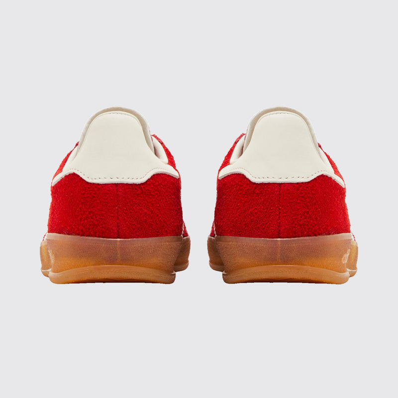 Adidas Gazelle Indoor Active Maroon Gum Damen Sneaker – Rückansicht des Paares
