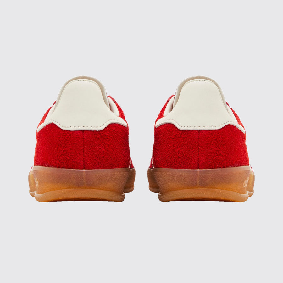 Adidas Gazelle Indoor Active Maroon Gum Damen Sneaker – Rückansicht des Paares