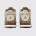 Air Jordan 3 Orewood Brown zapatilla – vista trasera del par