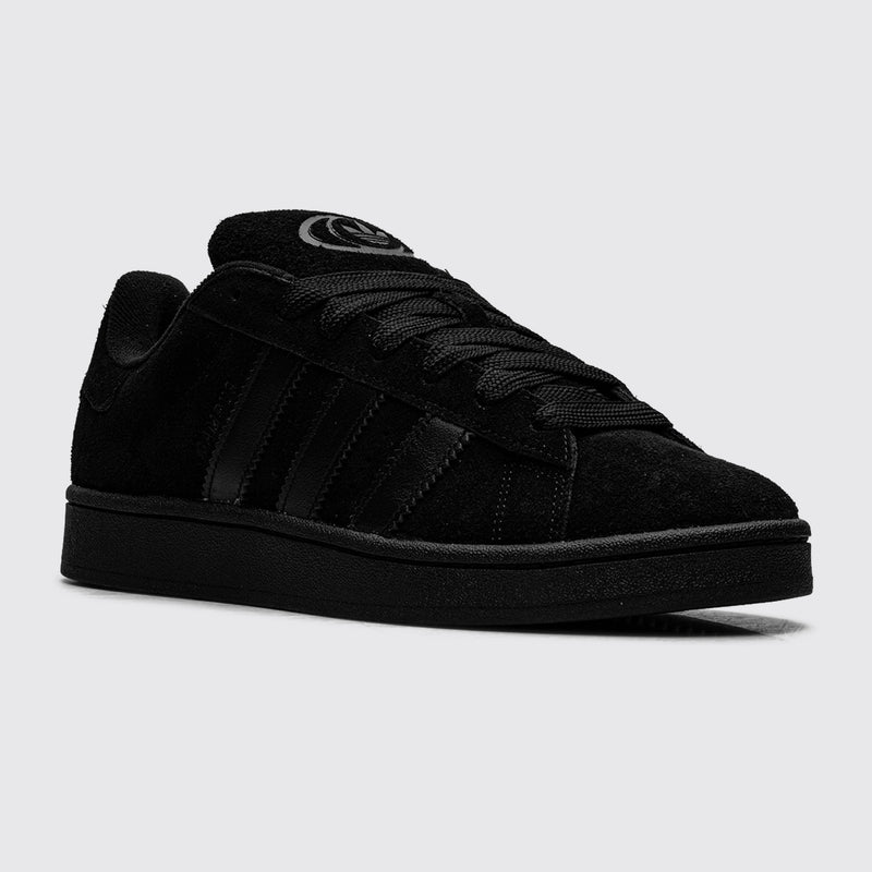 Adidas Campus 00s Triple Core Black sneaker – front three-quarter view