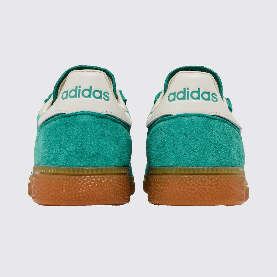 Sporty & Rich x Adidas Handball Spezial Green Gum basket – vue arrière de la paire