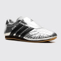 Adidas Taekwondo Silver Metallic Core Black Femme basket – vue avant trois-quarts