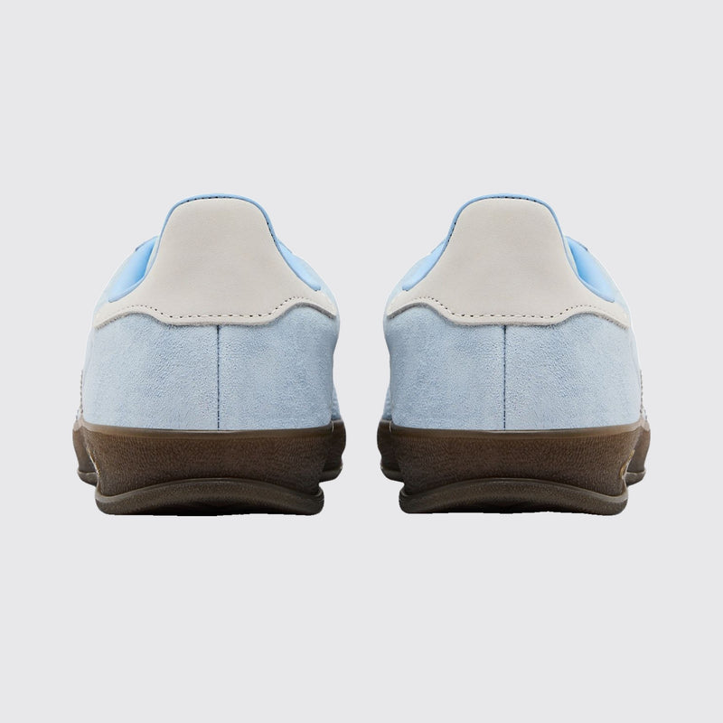 Adidas Gazelle Indoor Clear Sky Gum Damen Sneaker – Rückansicht des Paares