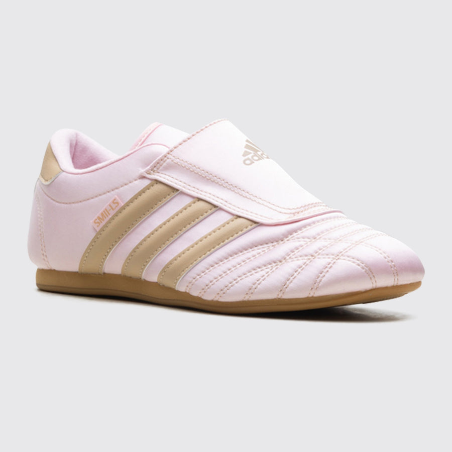 Adidas Taekwondo Clear Pink Magic Beige Damen Sneaker – Dreiviertel-Vorderansicht