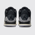Air Jordan 3 Off Noir de Mujer zapatilla – vista trasera del par