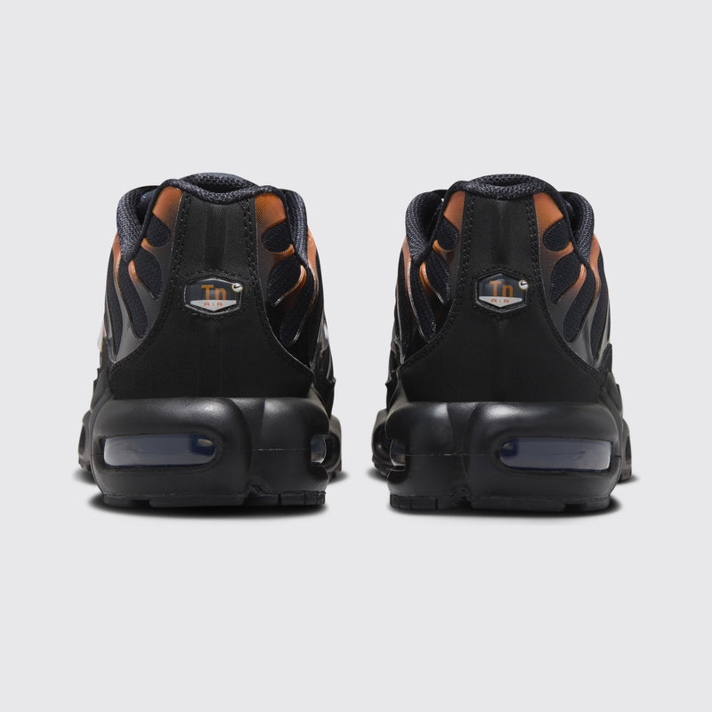 Nike Air Max Plus Dark Obsidian Monarch sneaker – back view of the pair