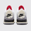 Air Jordan 3 White Cement Reimagined Sneaker – Rückansicht des Paares