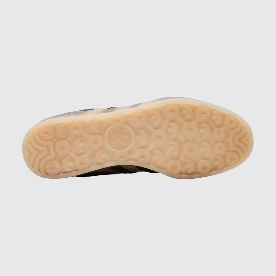 Adidas Gazelle Indoor Shadow Green Warm Sandstone sapatilha – vista da sola