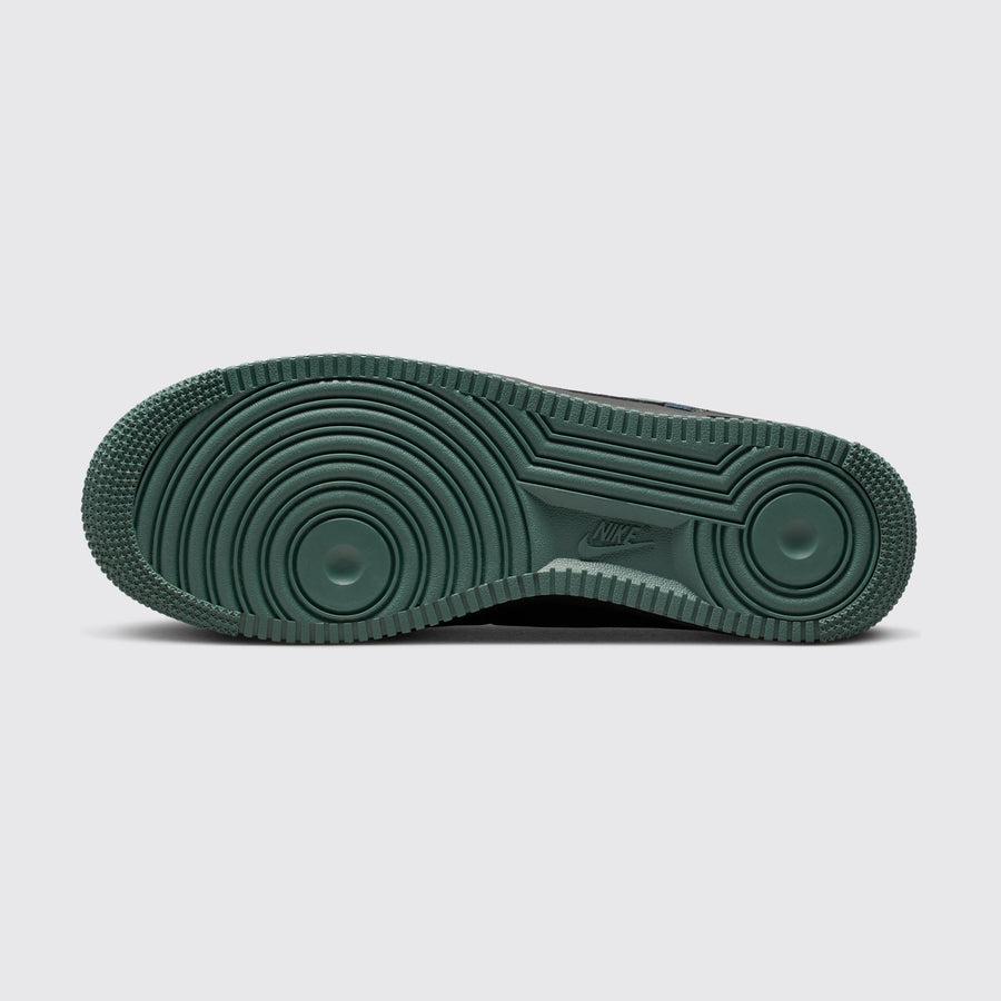 Nike Air Force 1 '07 Black Vintage Green sneaker – outsole view