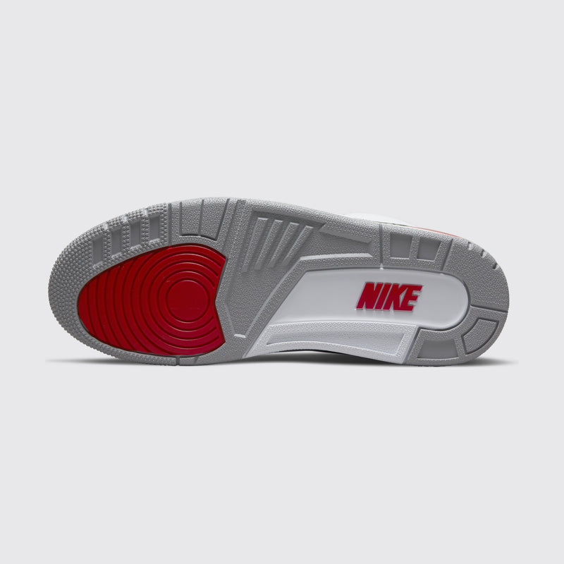 Air Jordan 3 Fire Red zapatilla – vista de la suela