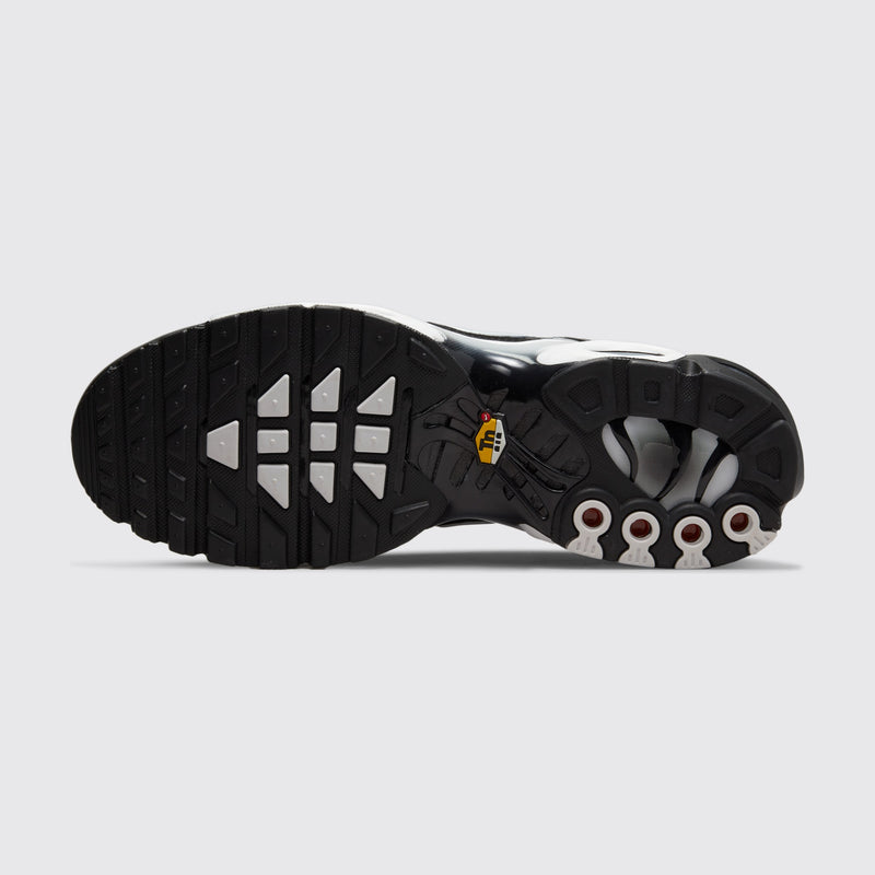 Nike Air Max Plus Black Metallic Silver White Sneaker – Ansicht der Laufsohle