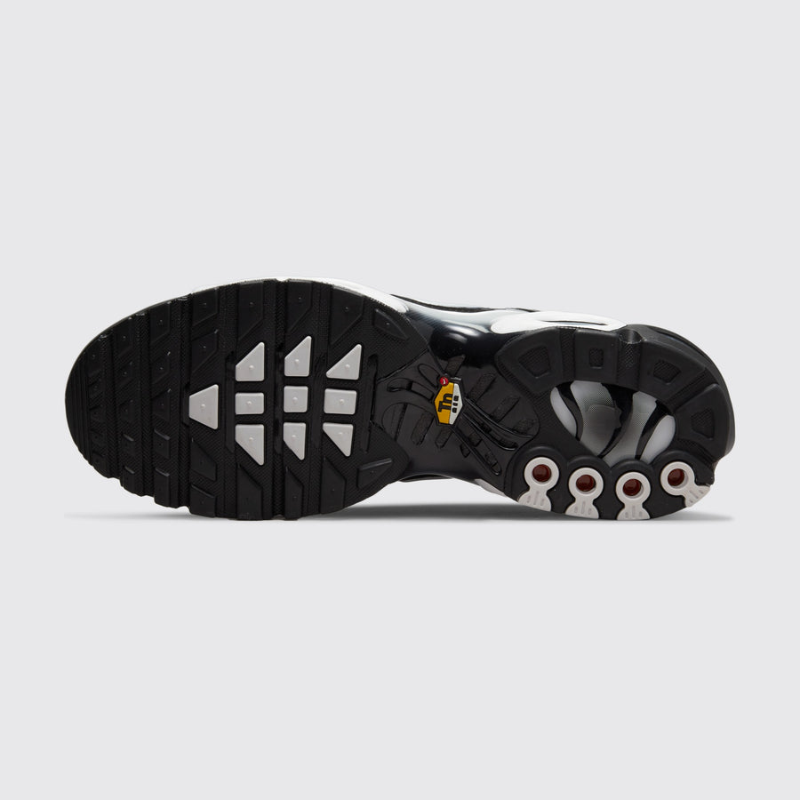 Nike Air Max Plus Black Metallic Silver White Sneaker – Ansicht der Laufsohle