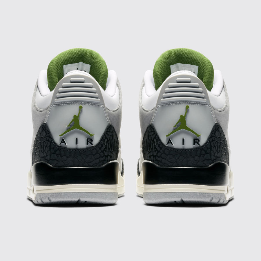 Air Jordan 3 Chlorophyll sneaker – back view of the pair